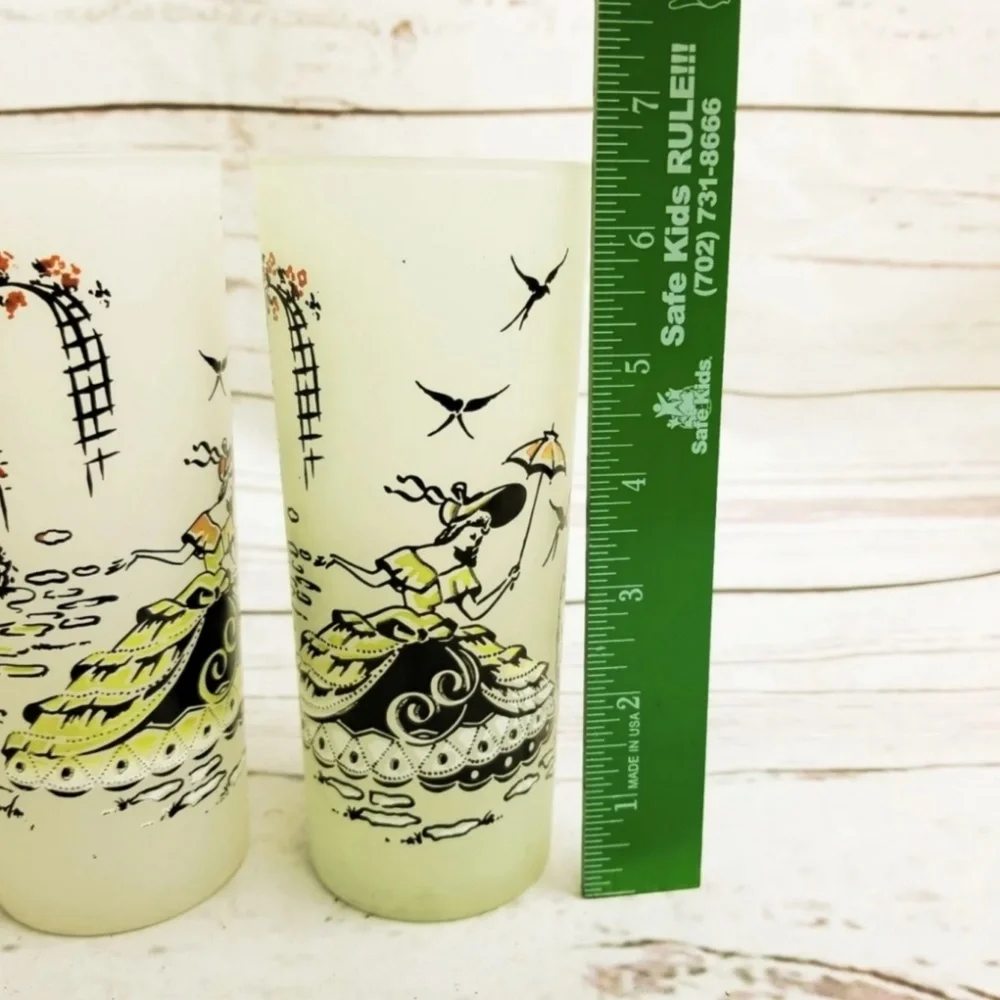 2 Vintage Satin Glass‎ Ice Tea Glasses